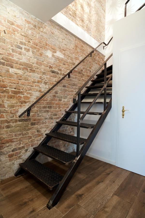 Beautiful And Cozy Remise For Up To 6 Guests Apartment Berlin Bagian luar foto